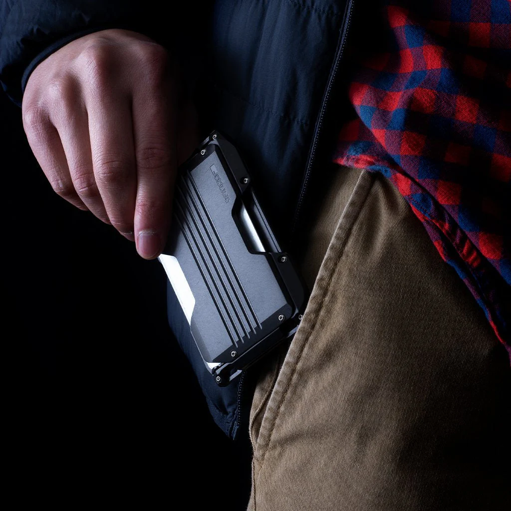 A10 Adapt Wallet - Image 5